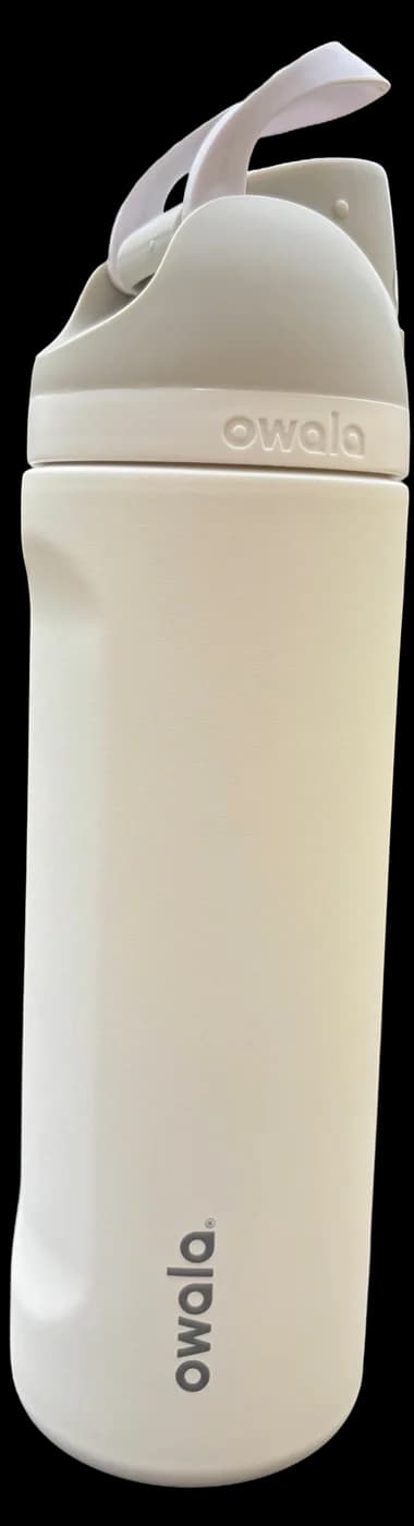 Owala 24oz FreeSip in Marshmallow